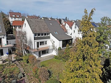 Sonnige Doppelhaushälfte mit Garten und ELW in Sillenbuch, 70619 Stuttgart Sillenbuch, Doppelhaushälfte