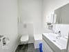 +Provisionsfrei+ Helles, renoviertes und großzügiges Hochparterre mit flexibler Nutzung! - Praxisbereich WC