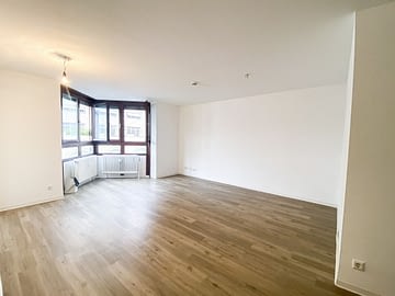 Moderne und sehr gepflegte 2-Zimmer-Wohnung in Stuttgart Stöckach, 70190 Stuttgart Stuttgart-Ost, Etagenwohnung