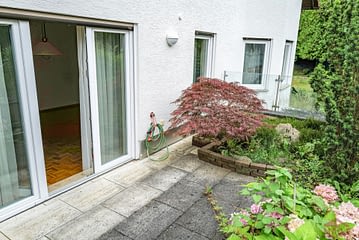 Großzügige 3,5 Zimmerwohnung mit Terrasse und Balkon in ruhiger, repräsentativer Lage., 70565 Stuttgart Vaihingen, Etagenwohnung