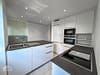 Kernsanierte Luxus-Wohnung mit großer Terrasse+ EBK in grüner Lage. - Küche