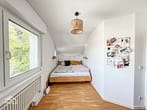 Traumhafte 3,5 Zimmer Dachgeschosswohnung mit Blick über Stuttgart - Schlafen