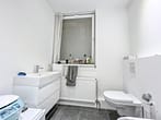 +Provisionsfrei+ Helles, renoviertes und großzügiges Hochparterre mit flexibler Nutzung! - Praxisbereich WC