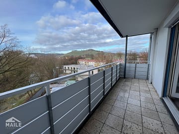 Barrierefreie 3-Zimmerwohnung mit großem Balkon! (renovierungsbedürftig), 73614 Schorndorf, Apartment