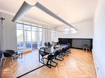 Repräsentative Büroetage in denkmalgeschützter Villa in Halbhöhenlage, 70184 Stuttgart, Bürofläche